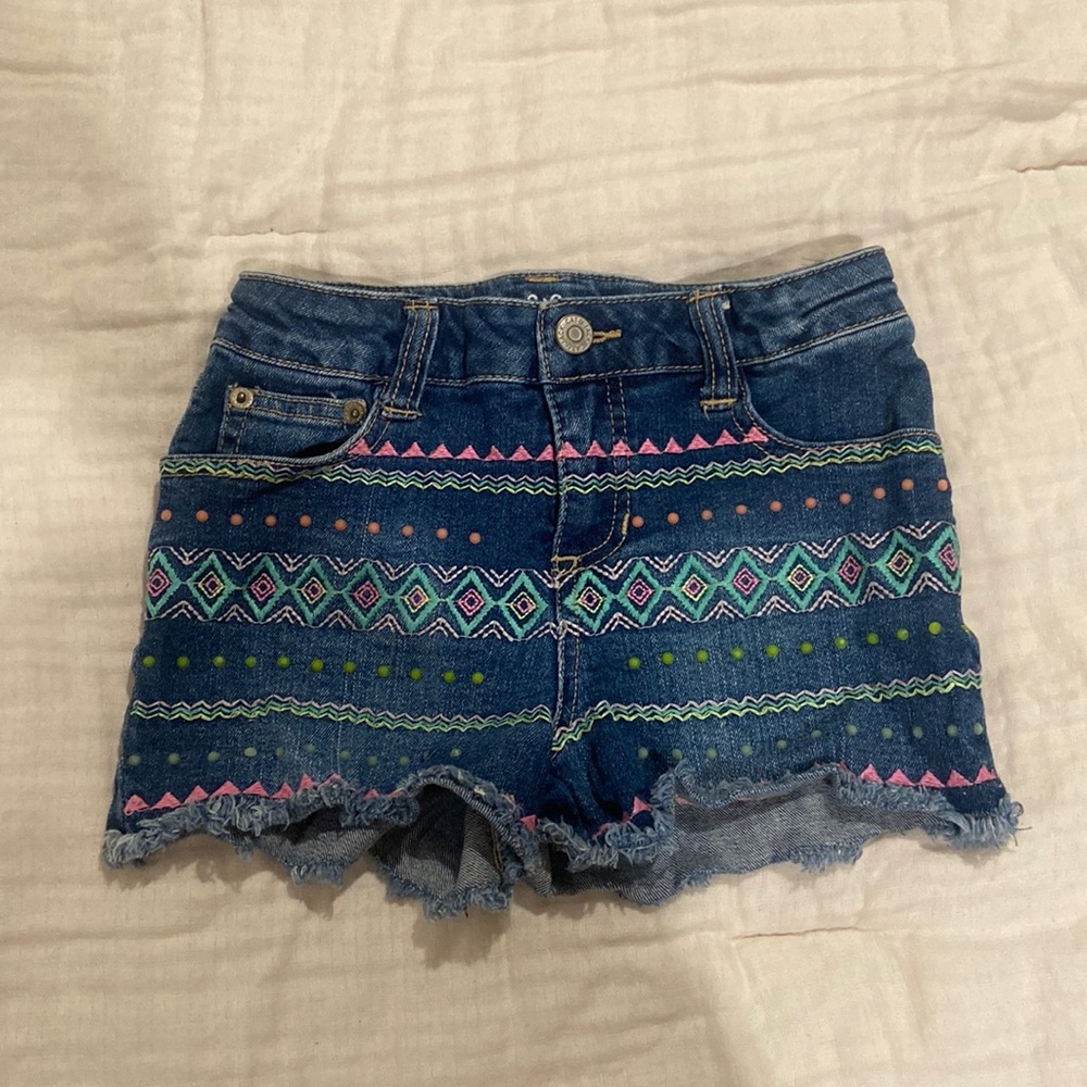 Cat and Jack size small jean shorts